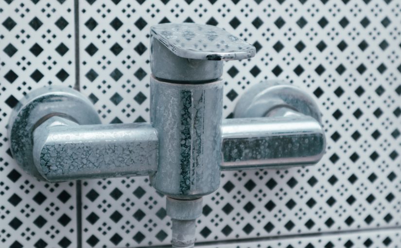 Miért jó, ha lágy víz van az edzőterem zuhanyzójában? 🚿